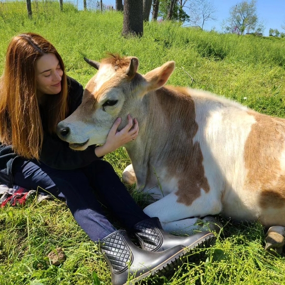 Meet your Posher, Chelly - Picture 5 of 10